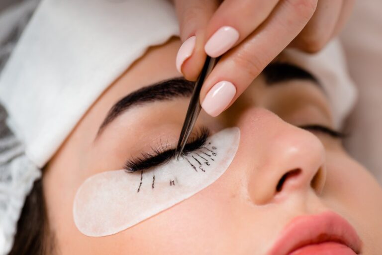 eyelash-extensions-beauty-salon-training-marking _minimizer